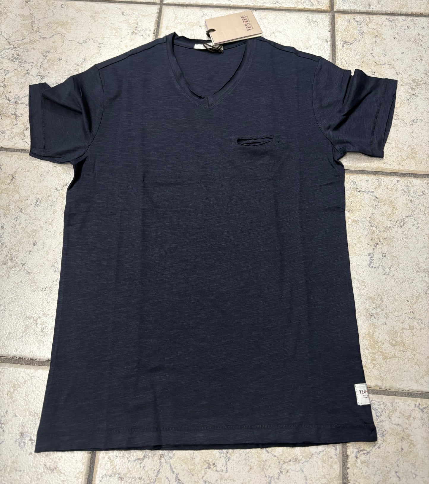T-shirt uomo scollo a V taschino YES ZEE