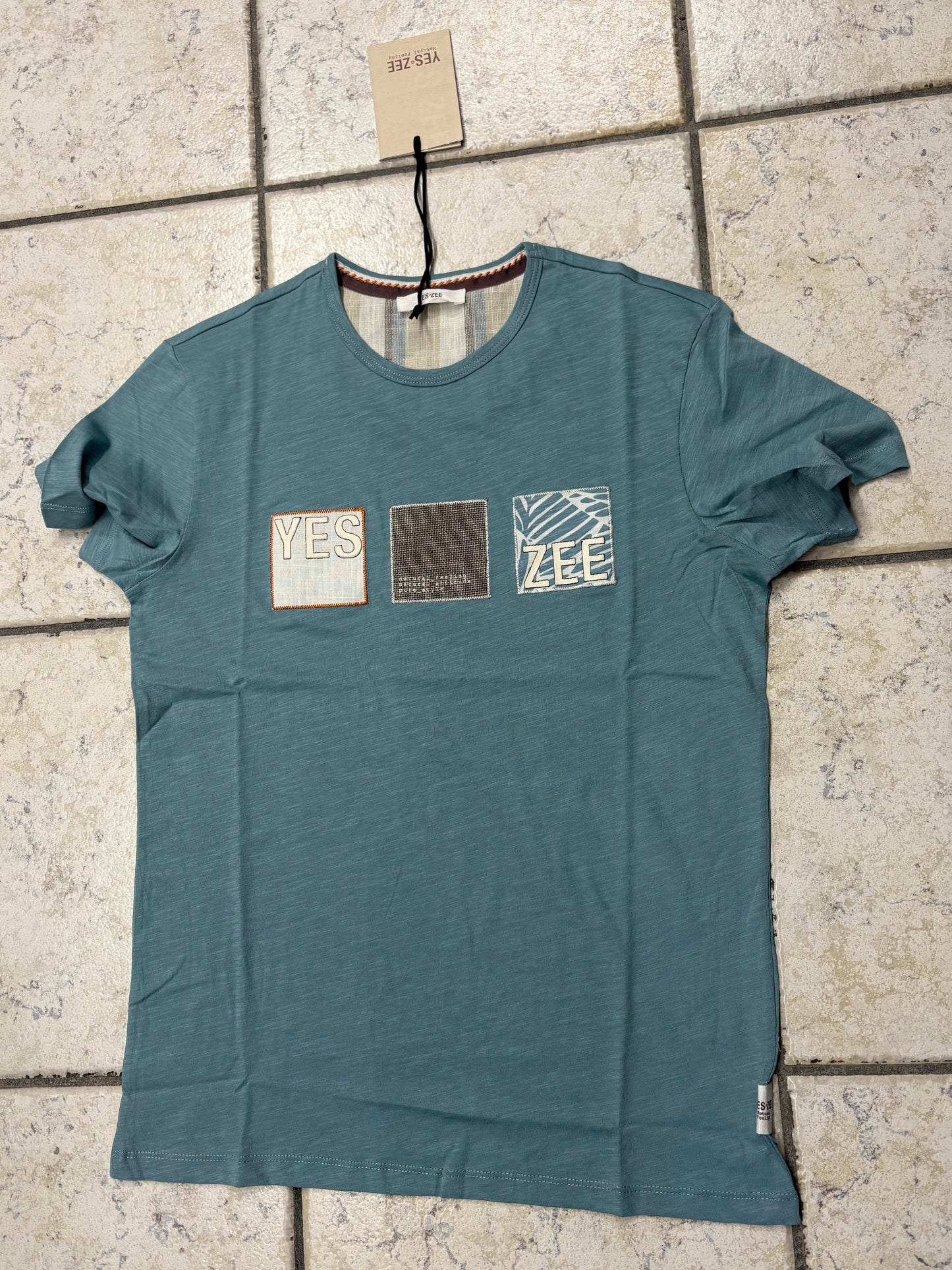 T-shirt uomo quadrati YES ZEE
